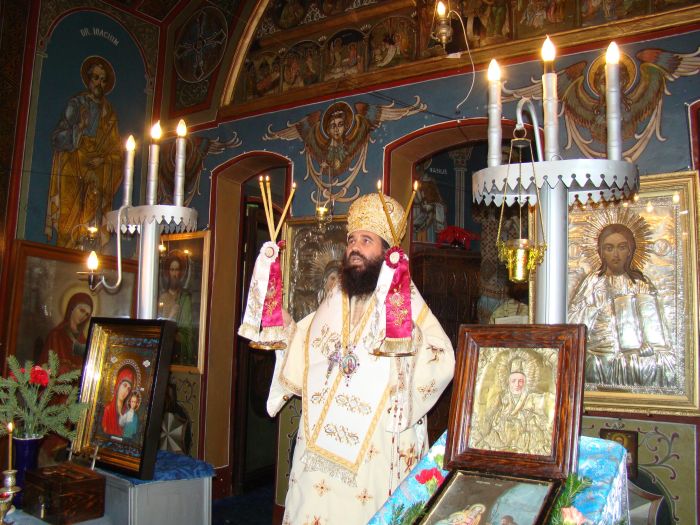 Duminică 27 decembrie, când Biserica Ortodoxă îşi cinsteşte primul mucenic pentru Hristos, Preasfinţitul Părinte Sebastian, Episcopul Slatinei şi Romanaţilor, a slujit Sfânta Liturghie la biserica parohiei “Sf. Nicolae – Obrocari” […]