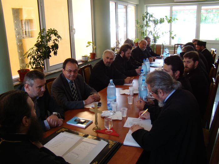 Miercuri 2 iunie, la Centrul Eparhial a avut loc şedinţa de constituire a Consiliului Eparhial al Episcopiei Slatinei şi Romanaţilor, pentru mandatul 2010-2014. Pe lângă membrii propriu-zişi ai Consiliului, la […]