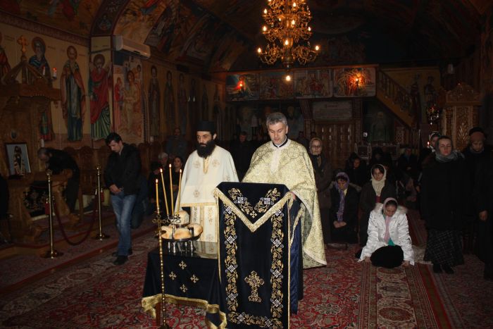 Sâmbătă 3 martie, Preasfinţitul Părinte Sebastian a participat la slujba Privegherii de la Mănăstirea Clocociov. S-a cântat alternativ, la două străni − la strana din dreapta corul măicuţelor, iar la […]